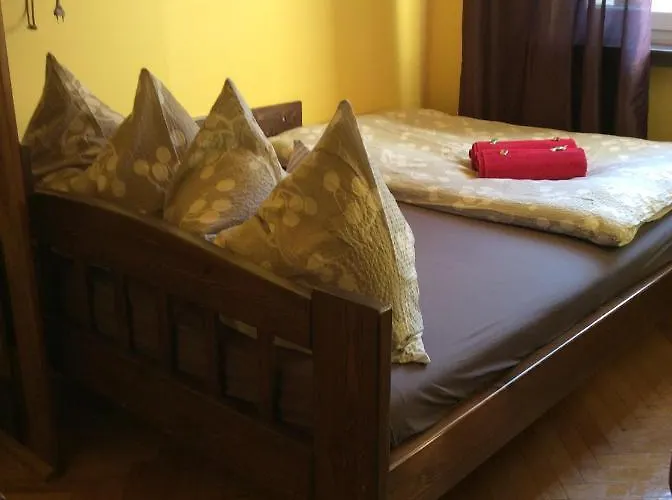 Mika - 22 Korotynskiego Street