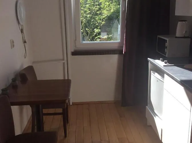 Mika - 22 Korotynskiego Street Homestay