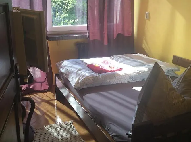 Homestay Mika - 22 Korotynskiego Street Warsaw