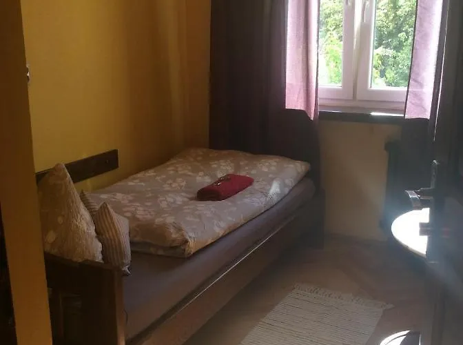 Homestay Mika - 22 Korotynskiego Street Warsaw